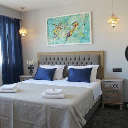 Luxury Split Apartment With View Buitenkant foto
